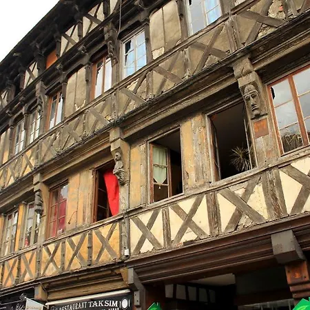 Holiday Home Rue Saint Fiacre Holiday home Aubevoye
